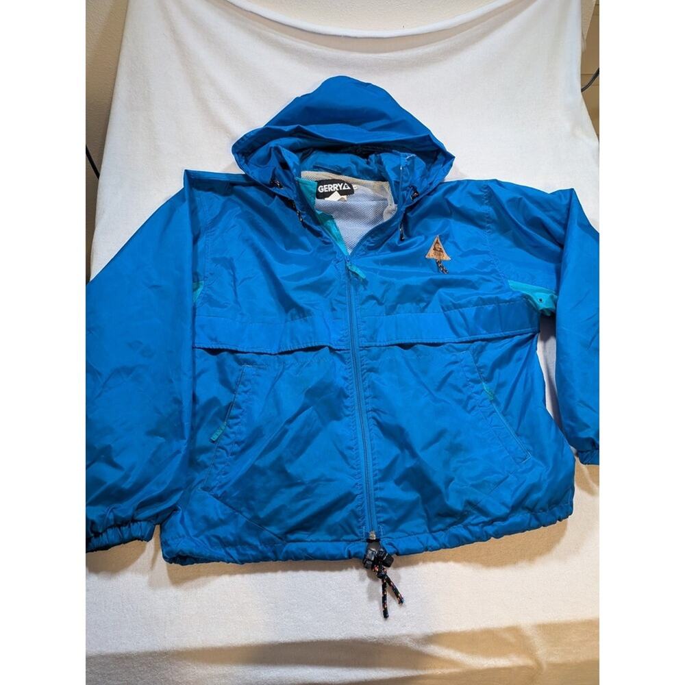 gerry blue vintage windbreaker size M